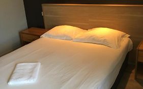 Hotel Le Bretagne Et Restaurant Le Papillon
